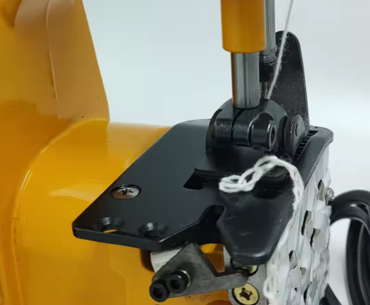 Semi-Automatic Electric Handhe - огляд і ціна Textiles Sewing Machine